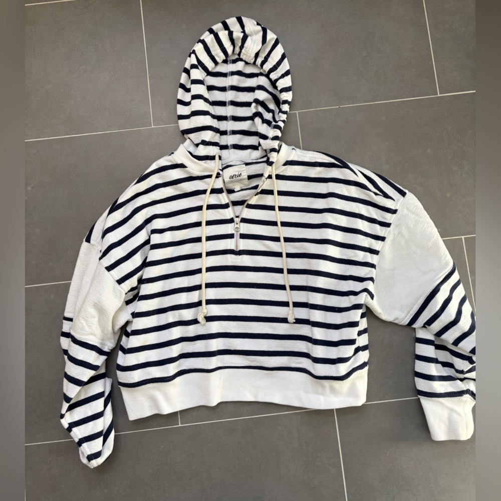 Aerie Hoodie Size Medium